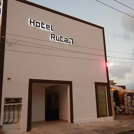 Hotel Ruta 7